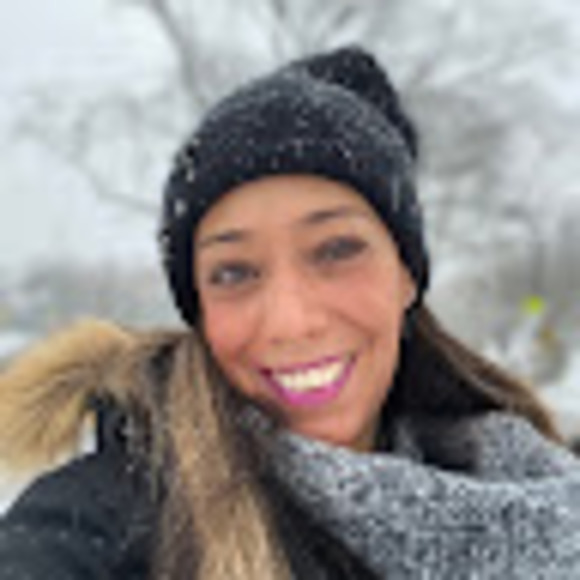 Meet your Posher, Andrea - Picture 1 of 1